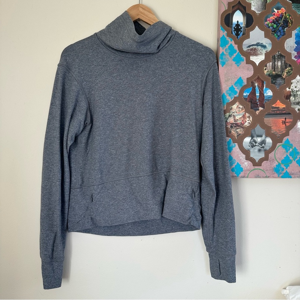 Lululemon sweatshirt